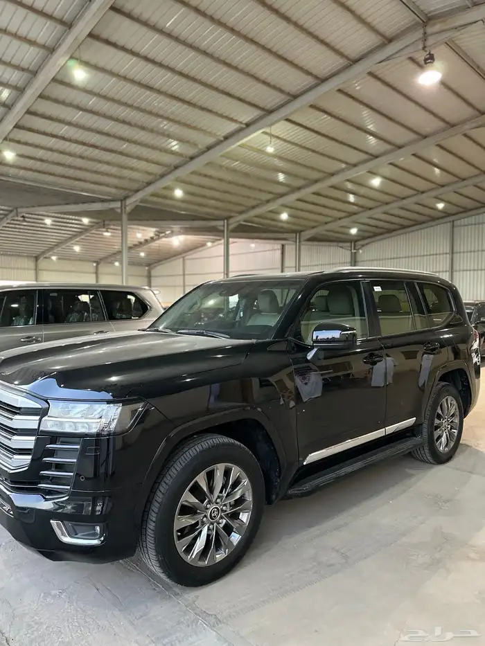 لاندكروزر L5 7