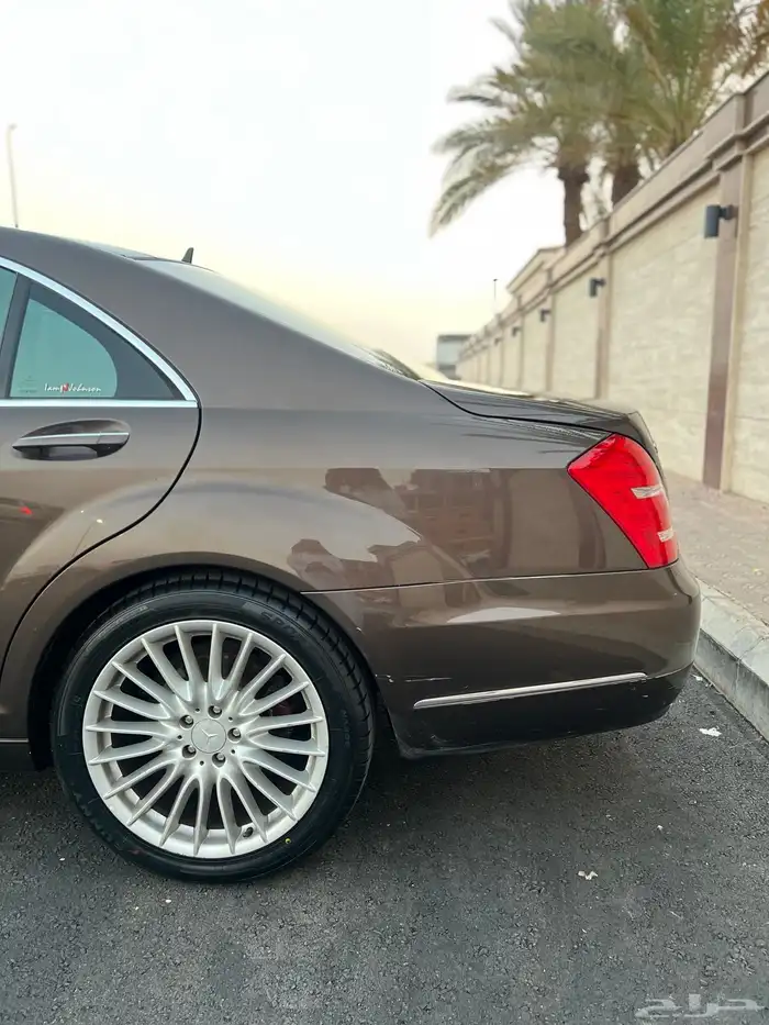 مرسيدس s300 مديل 2011 9