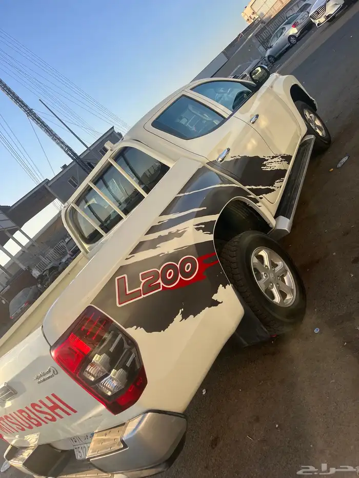 وانيت متسوبيشيL200 بكب غمارتين دبل ديزل 3