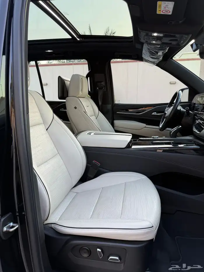 اسكاليد 23 قصير 600 بلاك اديشن 13