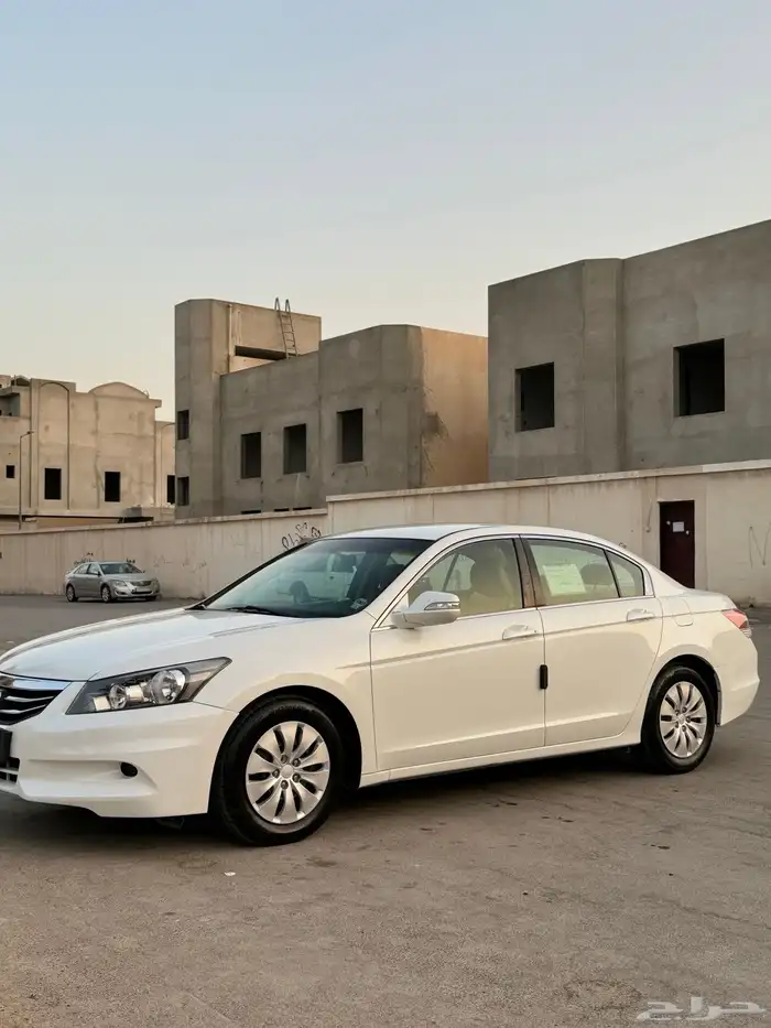 هوندا اكورد 2012 11