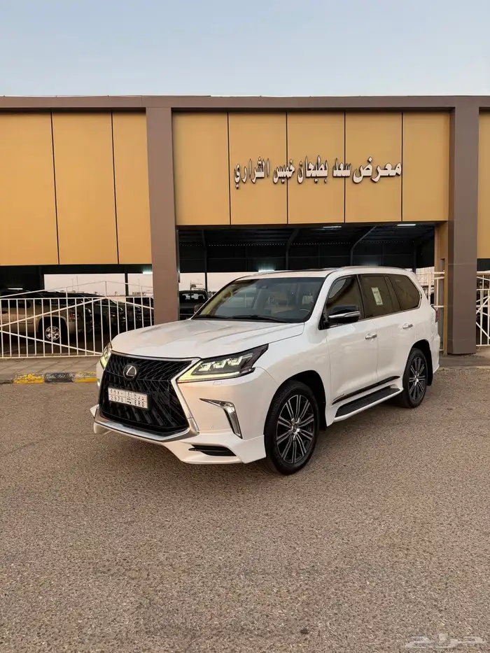 لكزس 2019 فل كامل 0