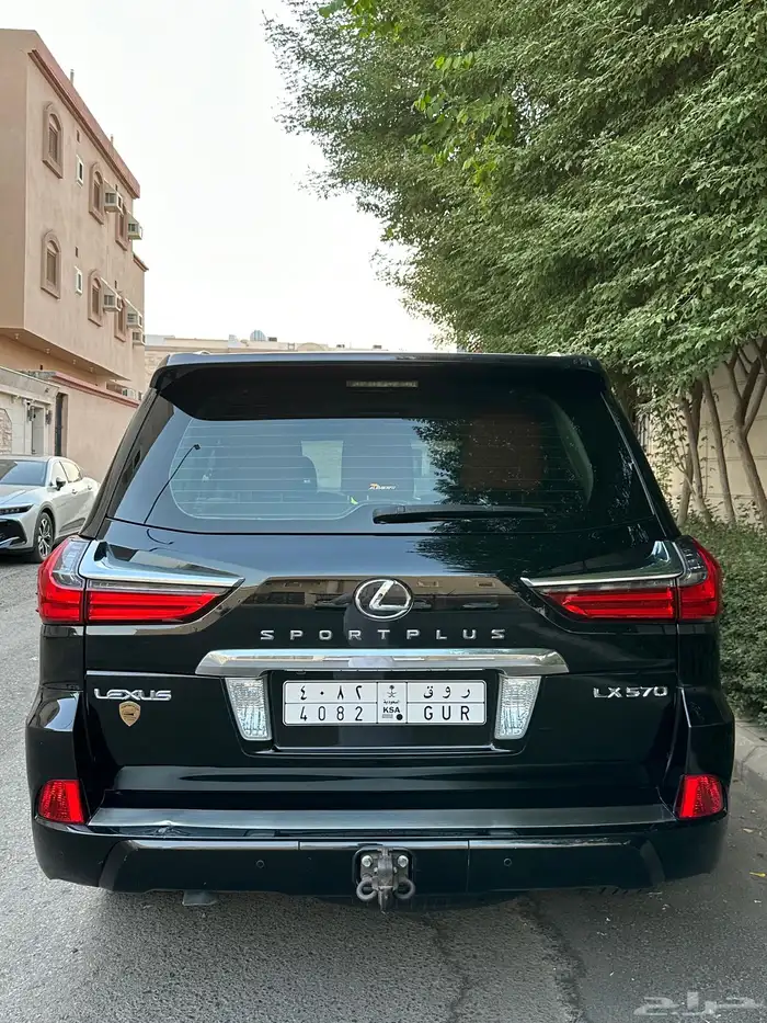 للبيع جيب لكزس 2016 فل كامل 5