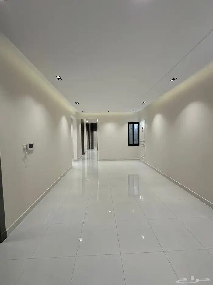 للبيع شقق علويه وارضيه مستقله تصميم مودرن-حي المعارض 580الف 12