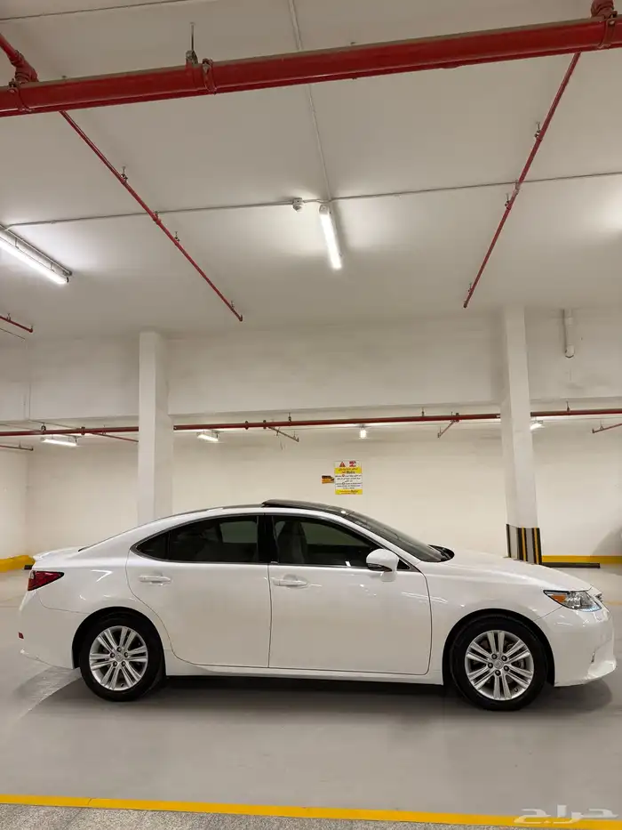 لكزس ES350 موديل 2014 5