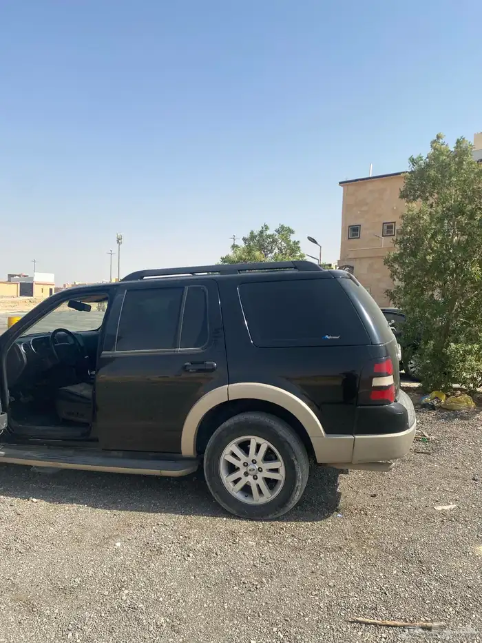 اكسبلورر 2009 للبيع وحد 7000 الاف 2