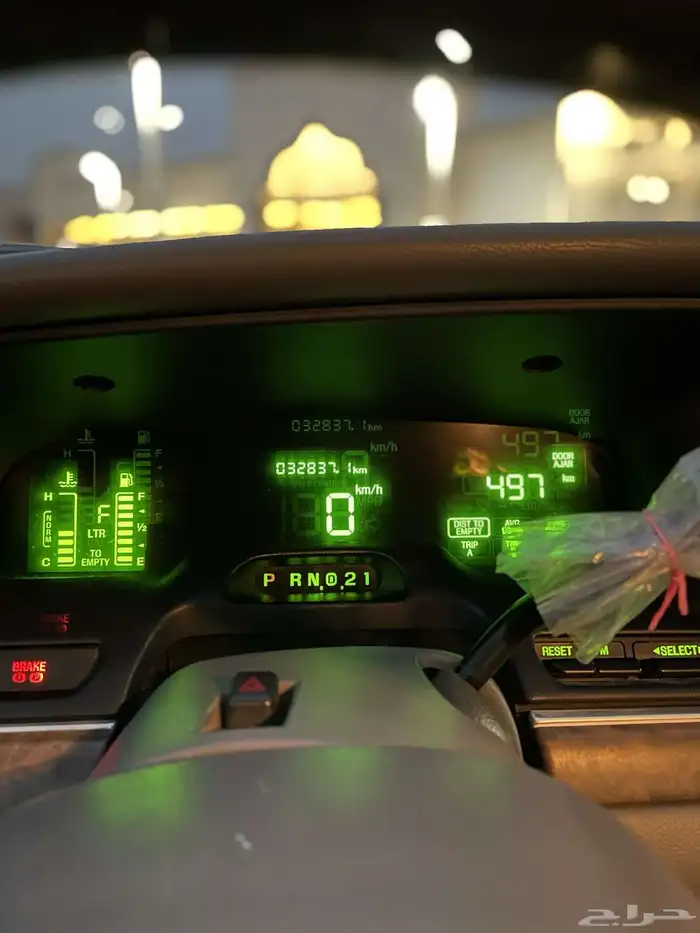 كراون فكتوريا مخزن او البدل بدل مناسب او لوحة رقم فردي 14