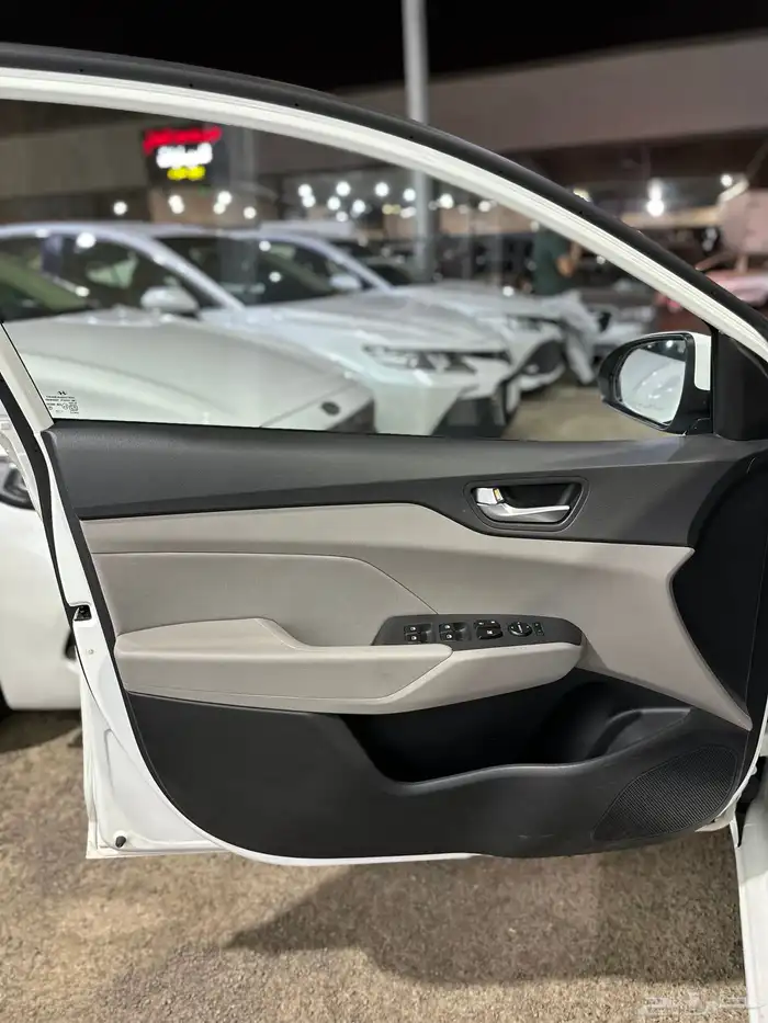 هيونداي اكسنت 2023 1.6 وكالة 33