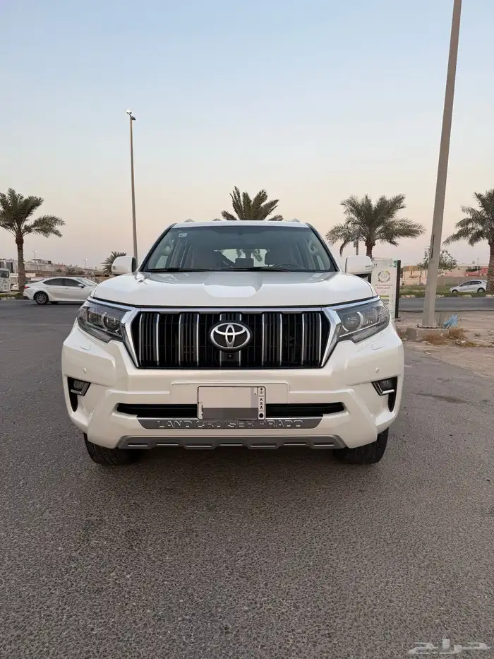 برادو 2022 V6 وكاله - عداد 148 الف كم 2