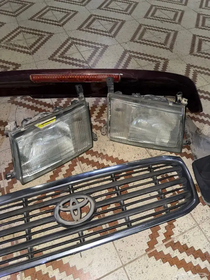 قطع غيار صالون 98 الى 2002 2