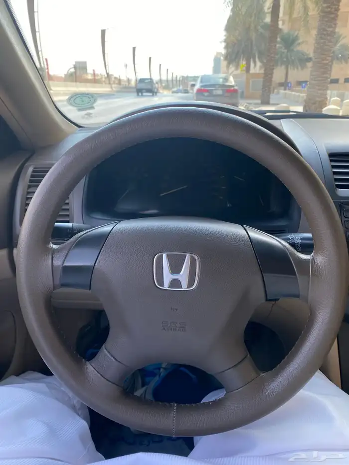 للبيع هوندا أكورد مستخدمة نظيفة 15