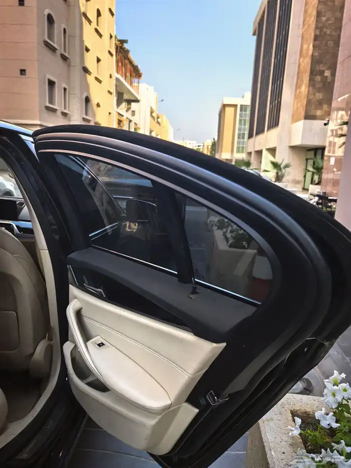 بي ام دبليو 520i 2018 ممشى قليل نظيفه جدا 2