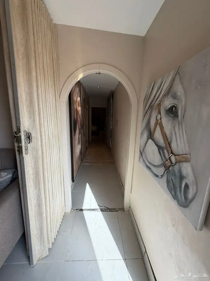 مخيم متكامل كرفان مساحتها 60 الف مسورة ماكينة 66