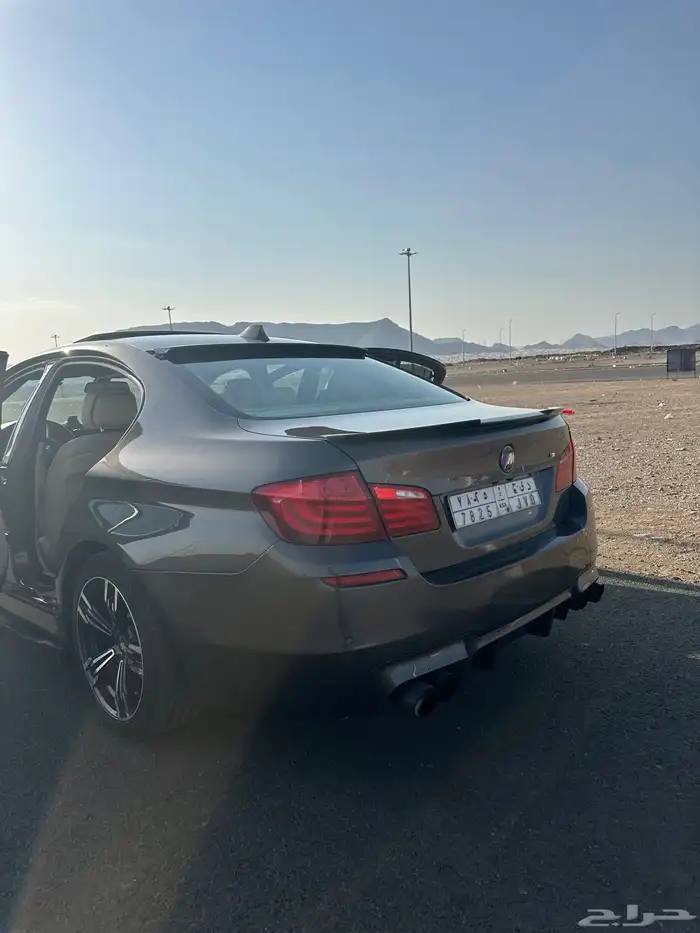 بي ام دبليو 2013 520 كت m5 14