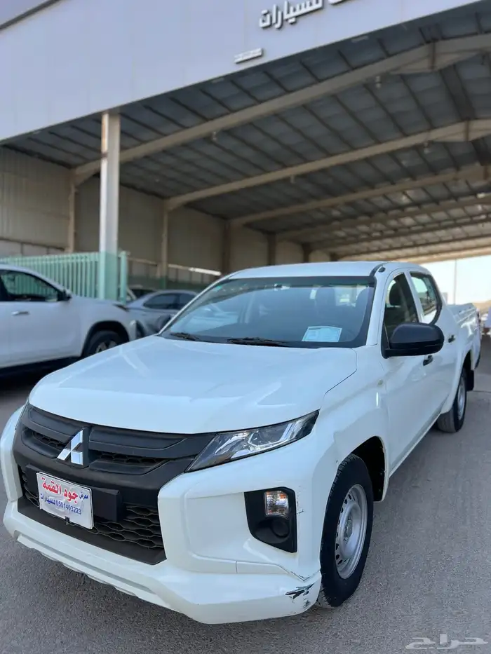 ميتسوبيشي L200 غمارتين 2022 بنزين 1