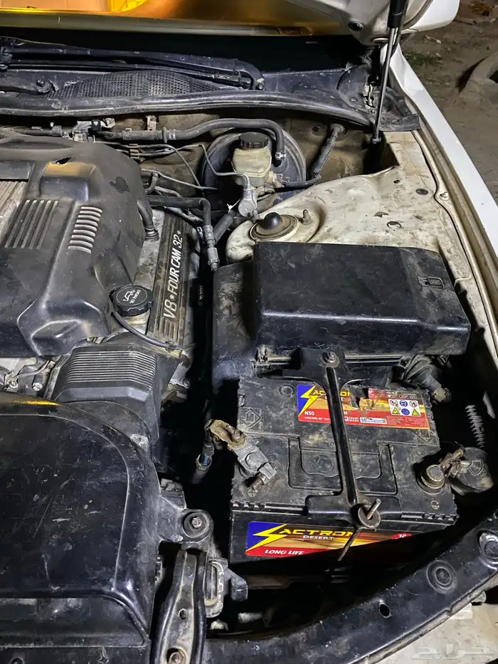 السلام عليكم اعرض لكم لكزس LS400 موديل 97 ممشى 830 سعودي 15