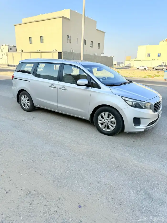 كيا كارنفال 2016 0