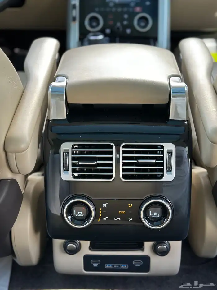 رنج روفر فوج SE 2019 سوبر تشارج 32