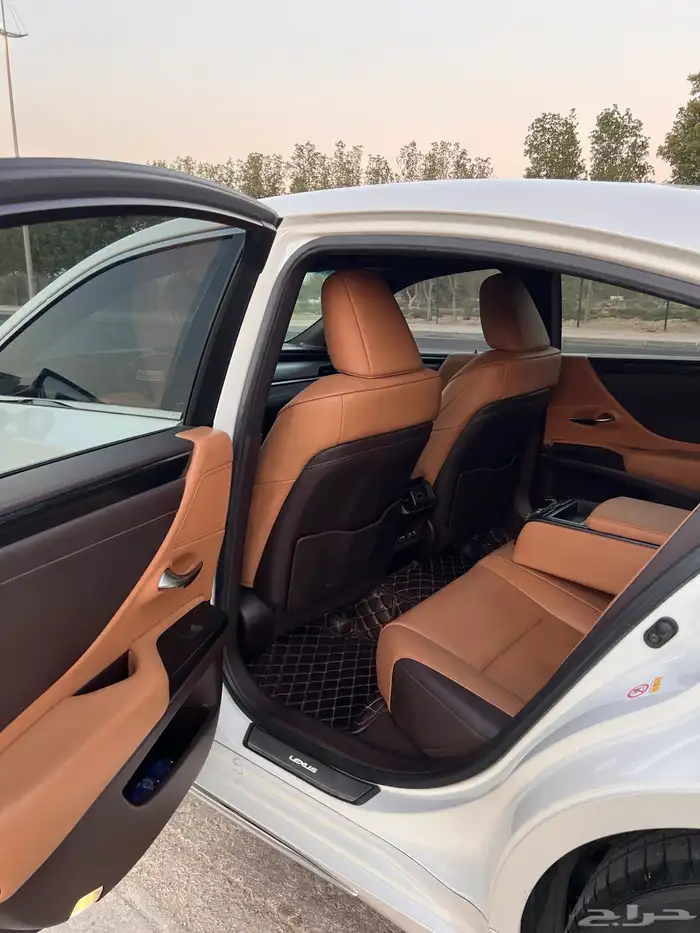 لكزس ES350 ( وارد عبداللطيف جميل ) 7