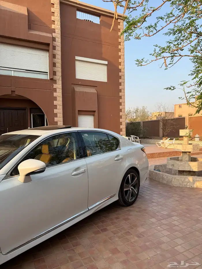لكزس GS 350 موديل 2016 4