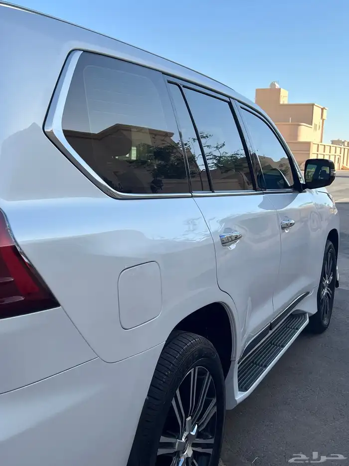 لكزس lx 570 2021 7