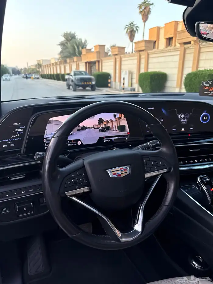 اسكاليد 23 قصير 600 بلاك اديشن 23