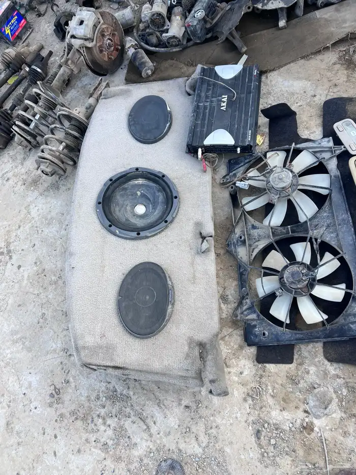 قطع غيار منوع للبيع كامل او تغريد 8