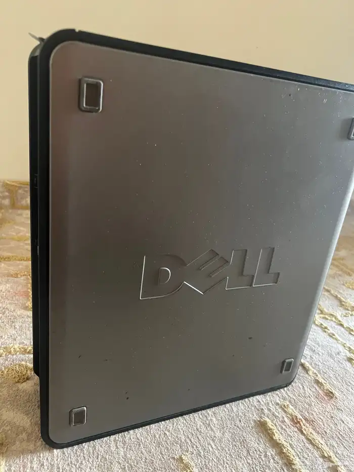 حاسب مكتبي hpمع معالج ديل ولوحه مفاتيح وماوس 1