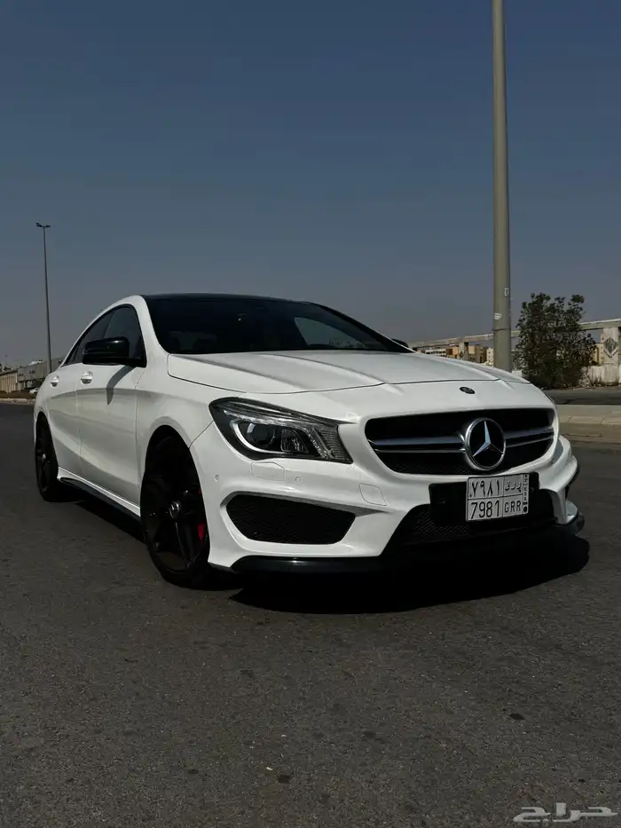 مرسيدس CLA45 2016 نادرة فل كامل 3