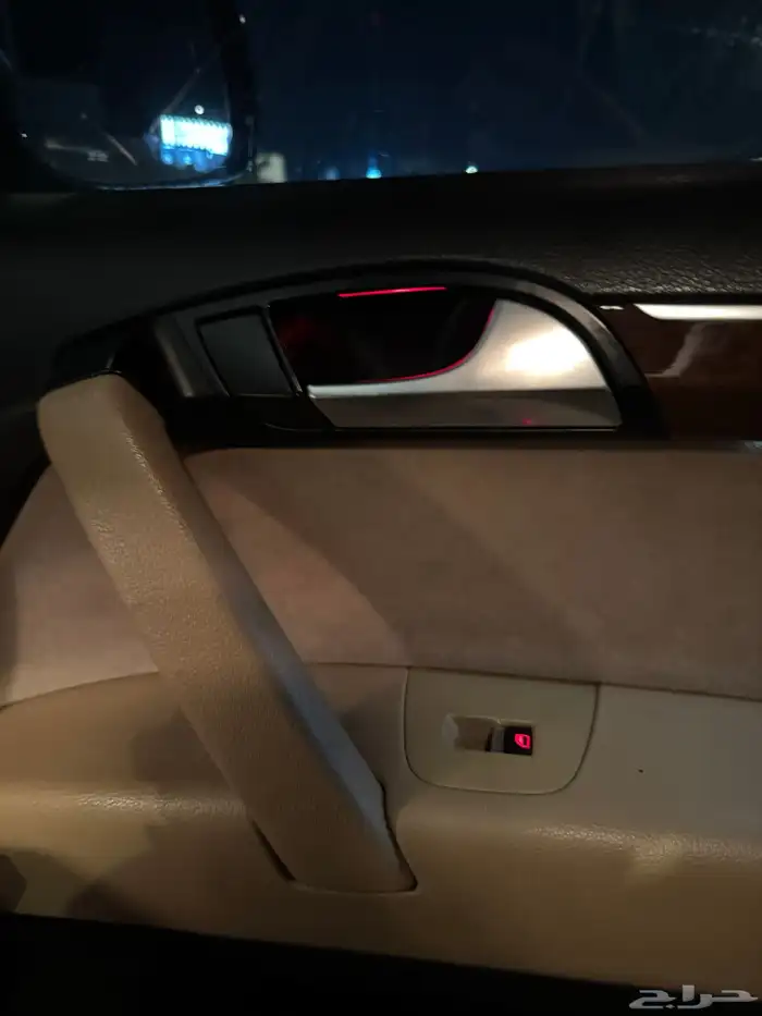 اودي Q7 2013 23