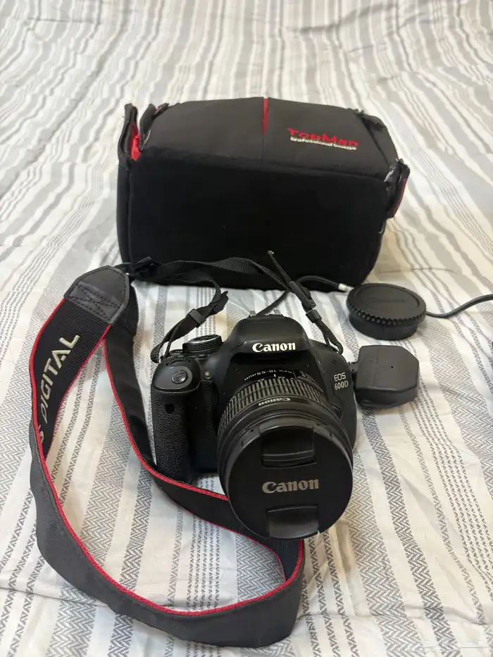 كاميرا كانون D 600 للبيع 0