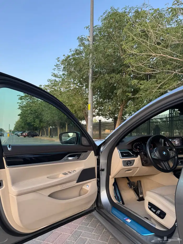 بي ام دبليو Li730 M Kit موديل 2020 ( بحالة الوكالة ) 17