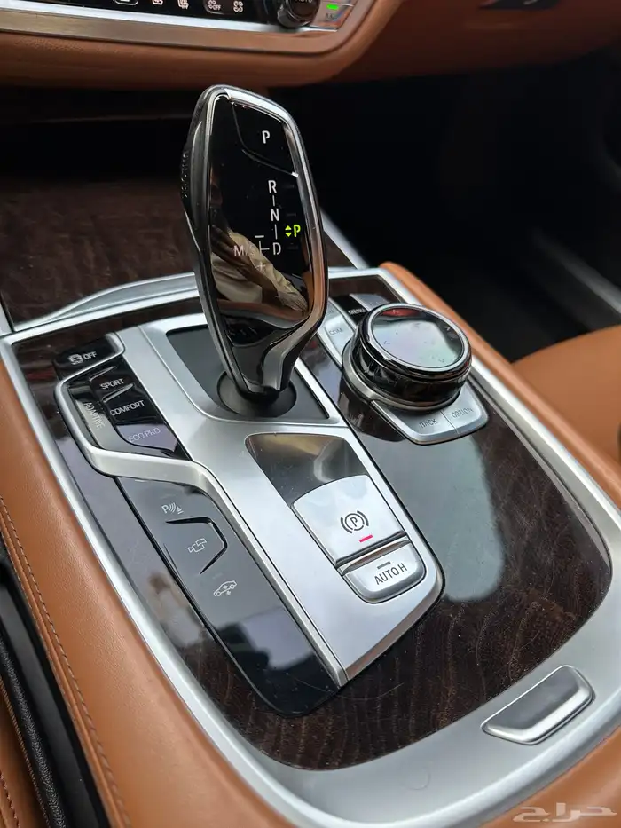 BMW 750Li 2017 ممشى155 الف ب 70 الف ريال لوحة اماراتية 9