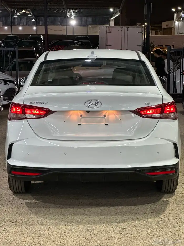 هيونداي اكسنت 2023 1.6 وكالة 8