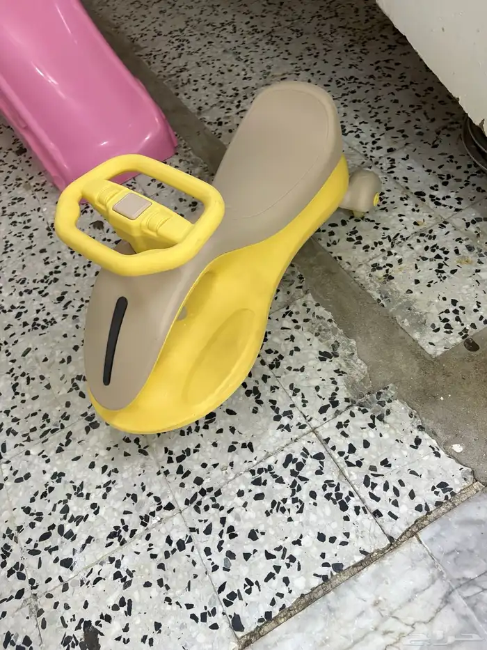 للبيع مكيف ال جي و ألعاب 7