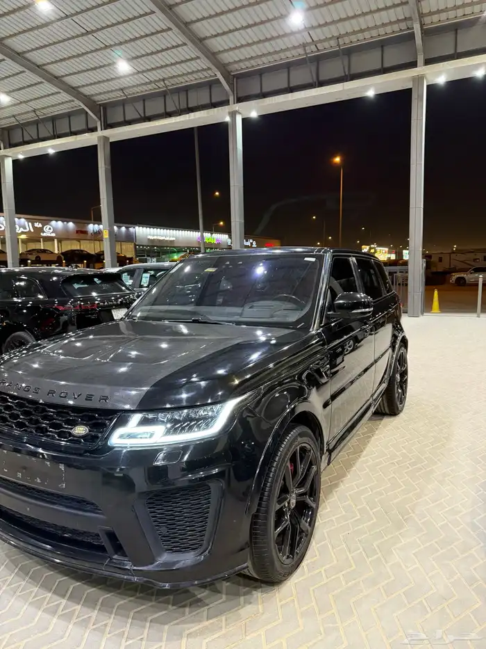 Range Rover Sport SVR Kit موديل 2017 محول 2022 0