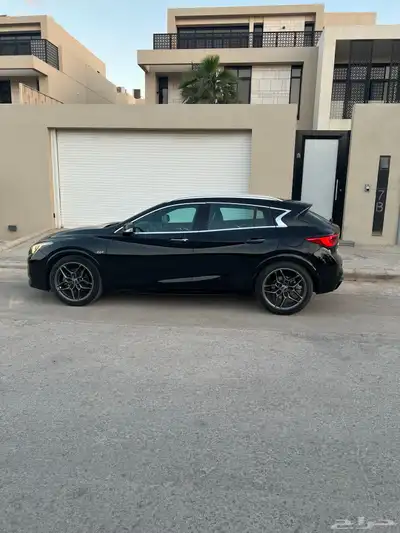 للبيع انفنتي Q30 S اعلى فئة رياضية 2017 index