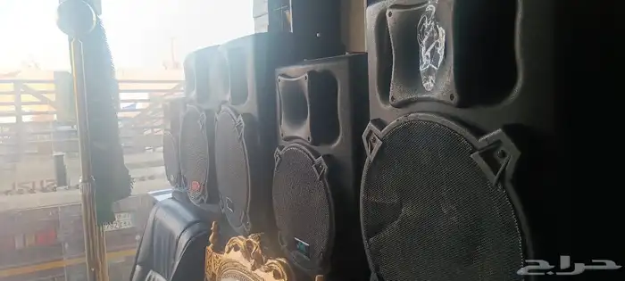 ايجار سماعات للحفلات وبروجكترات 15