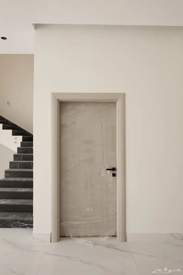 أبواب WPC الداخلية شركة باب وشباك للأبواب الداخلية 9