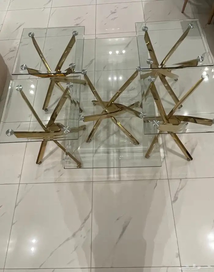 طاولات خدمه فخمه قزاز مكونه من خمس قطع للبيع 2