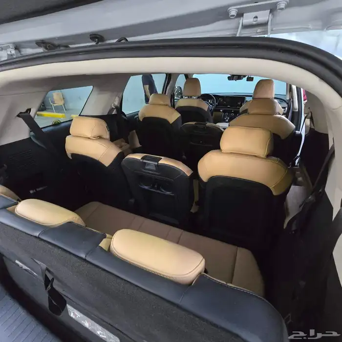 للبيع كرنفال ديزل 11 مقعد مكينة 2.2 تيربو 8