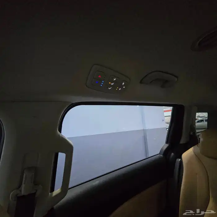 للبيع كرنفال ديزل 11 مقعد مكينة 2.2 تيربو 3