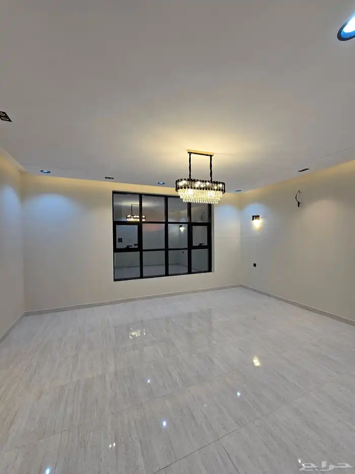 للبيع شقق ارضيه وارواف علويه شمال الراقى 18