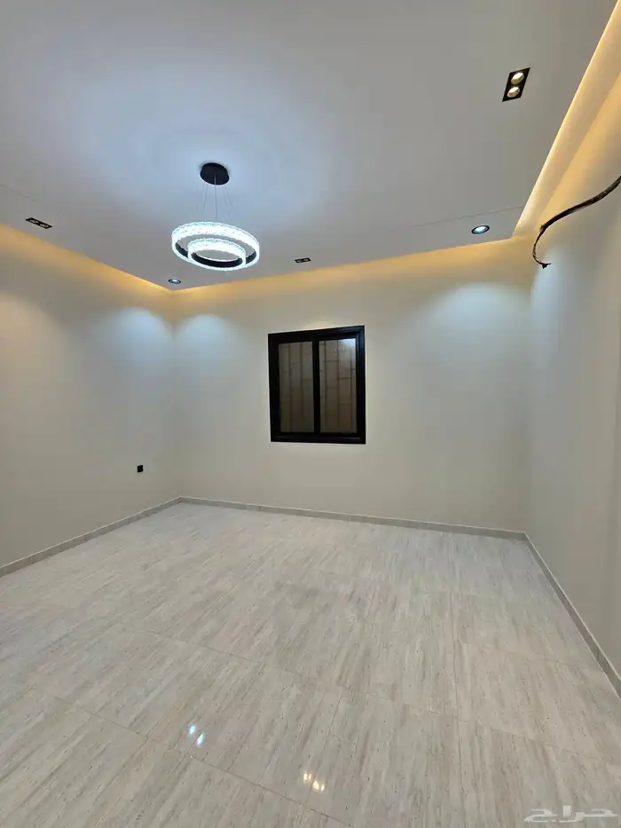 للبيع شقق ارضيه وارواف علويه شمال الراقى 13