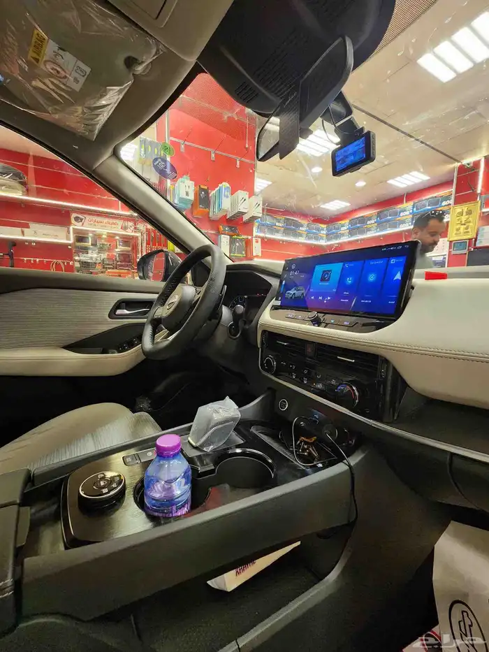 نيسان اكس تريل 2025 4