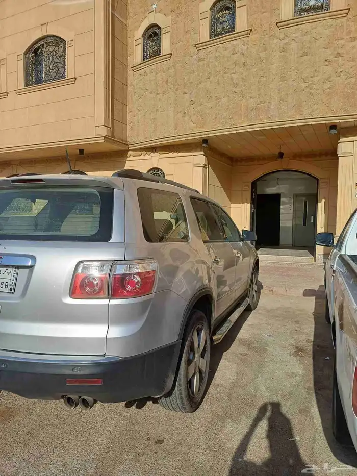 جي ام سي اكاديا 3