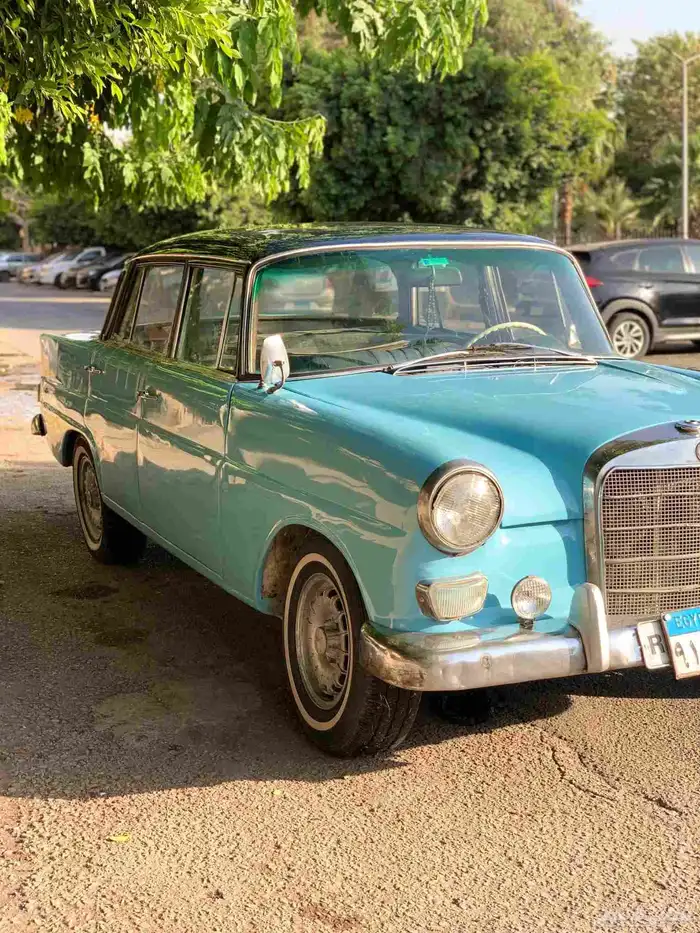مرسيدس موديل1964 فابريقة بالداخل ..حالة ممتازة...ديزل 3