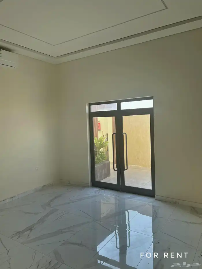 للإيجار ملحق استديو بسطح مستقل 3