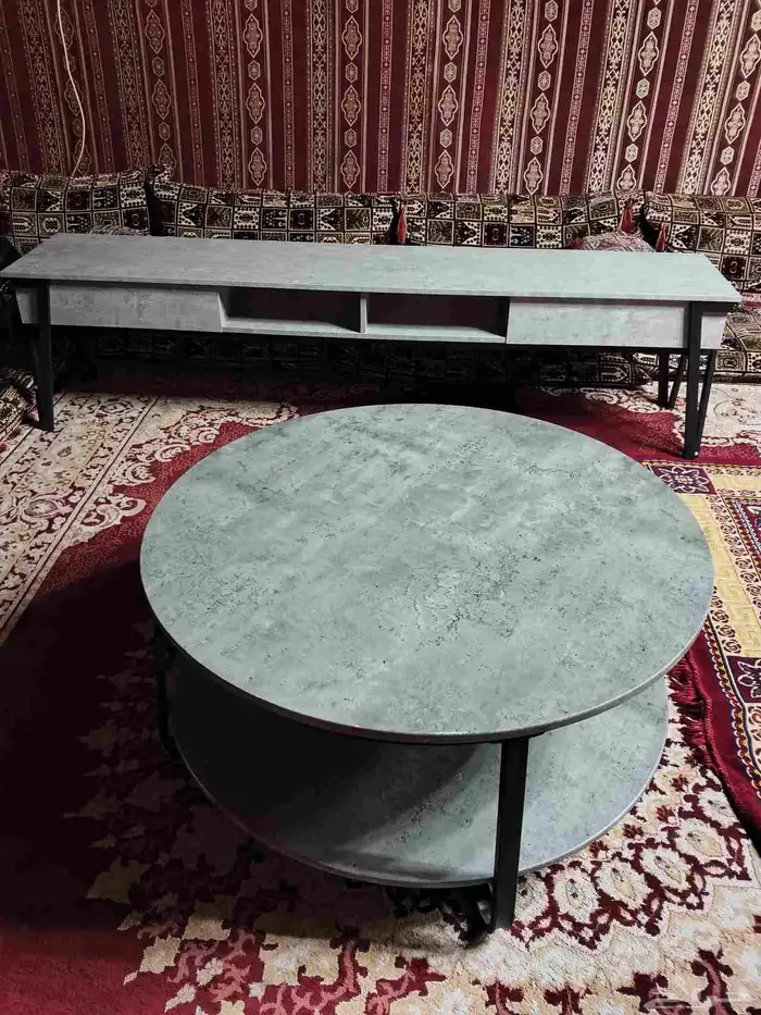 طاولة تلفزيون وطاولة خدمه طقم 0