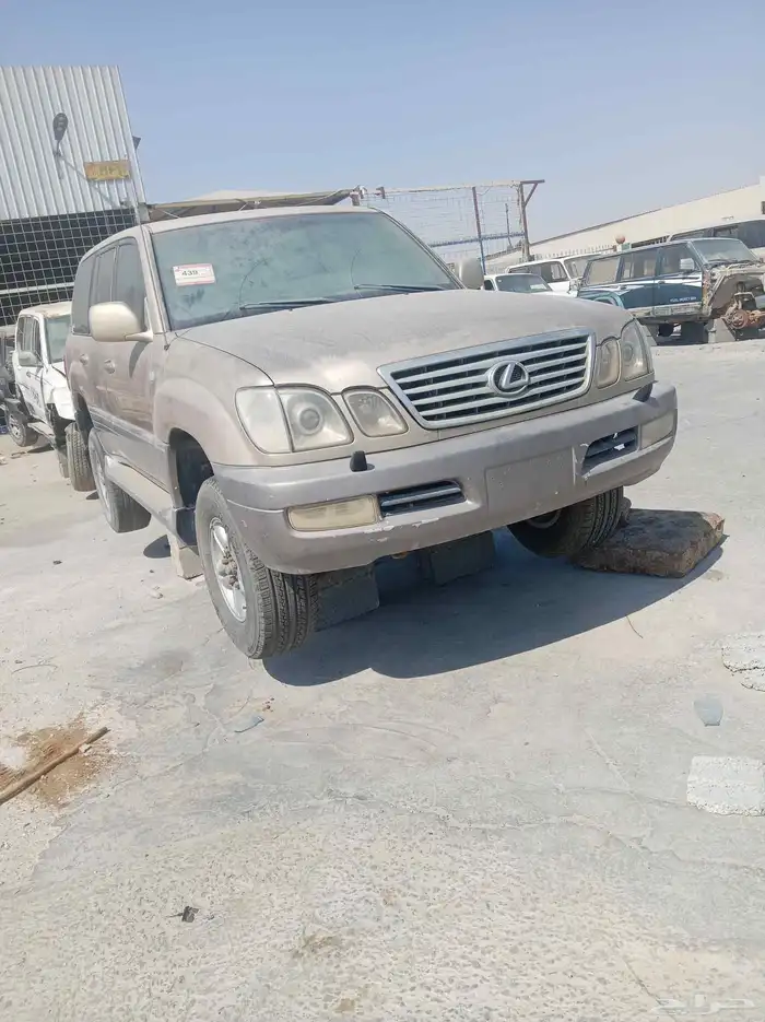 جيب لكسز مديل 2007 تشليح قطع غيار 1